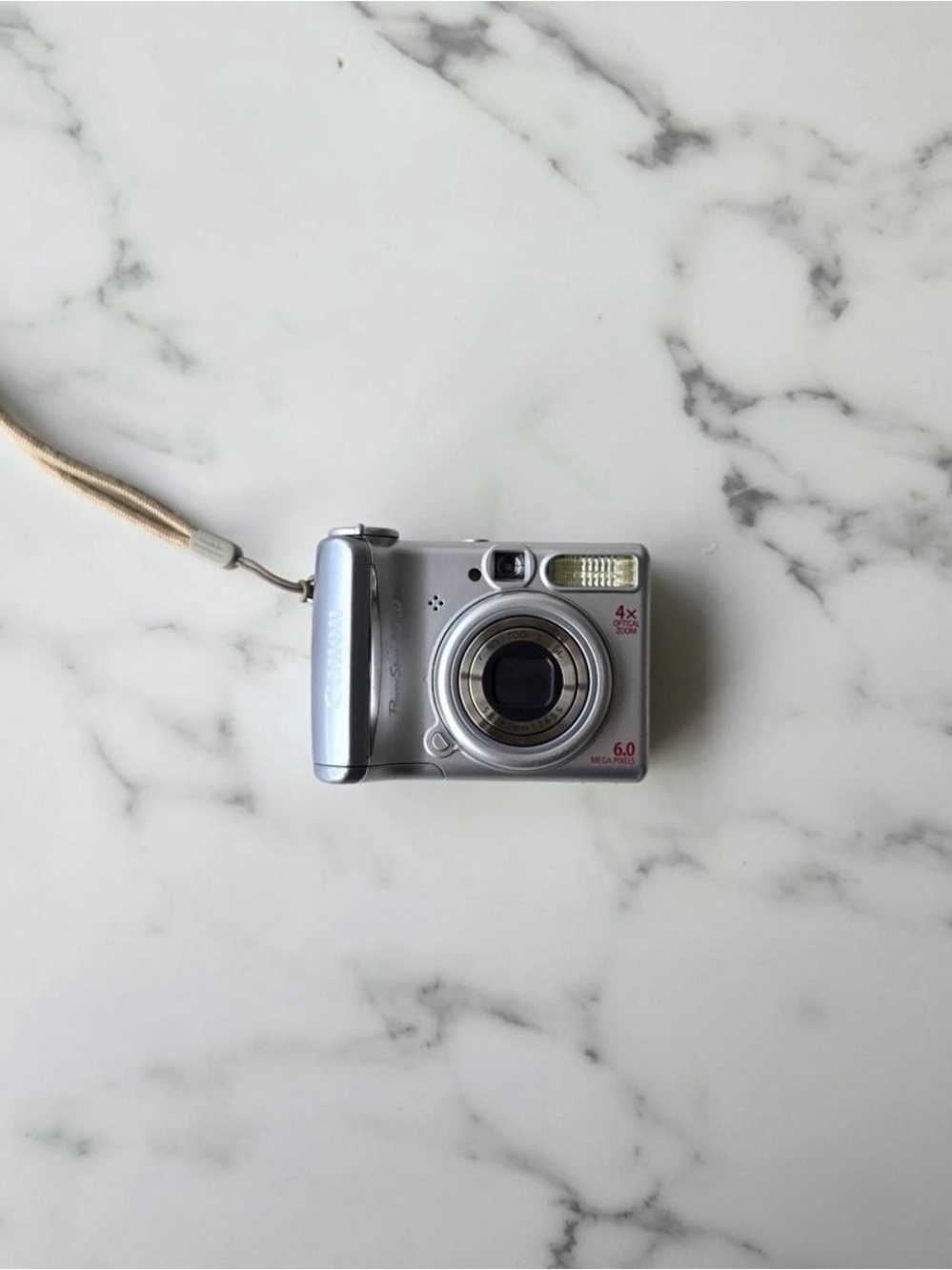 Canon PowerShot A540 - Brand New condition!!! Works perfectly!